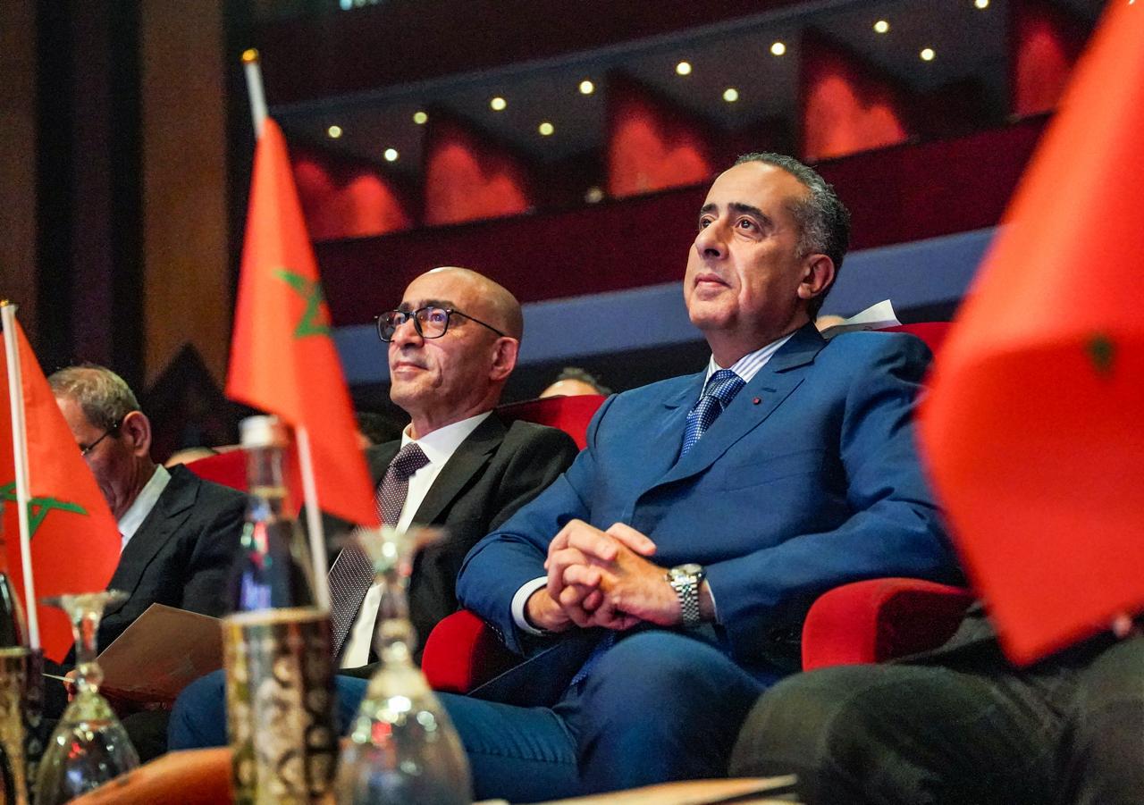 أسرة الأمن الوطني تحتفي بأبنائها المتفوقين دراسيا ورياضيا وفنيا أسرة الأمن الوطني تحتفي بأبنائها المتفوقين دراسيا ورياضيا وفنيا