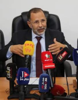 خلال ندوة صحفية عقدها رئيس جماعة مكناس عباس لمغاري: مكناس بصدد إعادة ترتيب بيتها ومشاريع تنموية كبرى سترى النور مطلع 2025 خلال ندوة صحفية عقدها رئيس جماعة مكناس عباس لمغاري: مكناس بصدد إعادة ترتيب بيتها ومشاريع تنموية كبرى سترى النور مطلع 2025