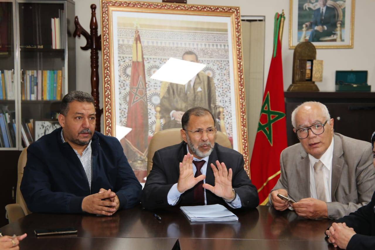 خلال ندوة صحفية عقدها رئيس جماعة مكناس عباس لمغاري: مكناس بصدد إعادة ترتيب بيتها ومشاريع تنموية كبرى سترى النور مطلع 2025 خلال ندوة صحفية عقدها رئيس جماعة مكناس عباس لمغاري: مكناس بصدد إعادة ترتيب بيتها ومشاريع تنموية كبرى سترى النور مطلع 2025