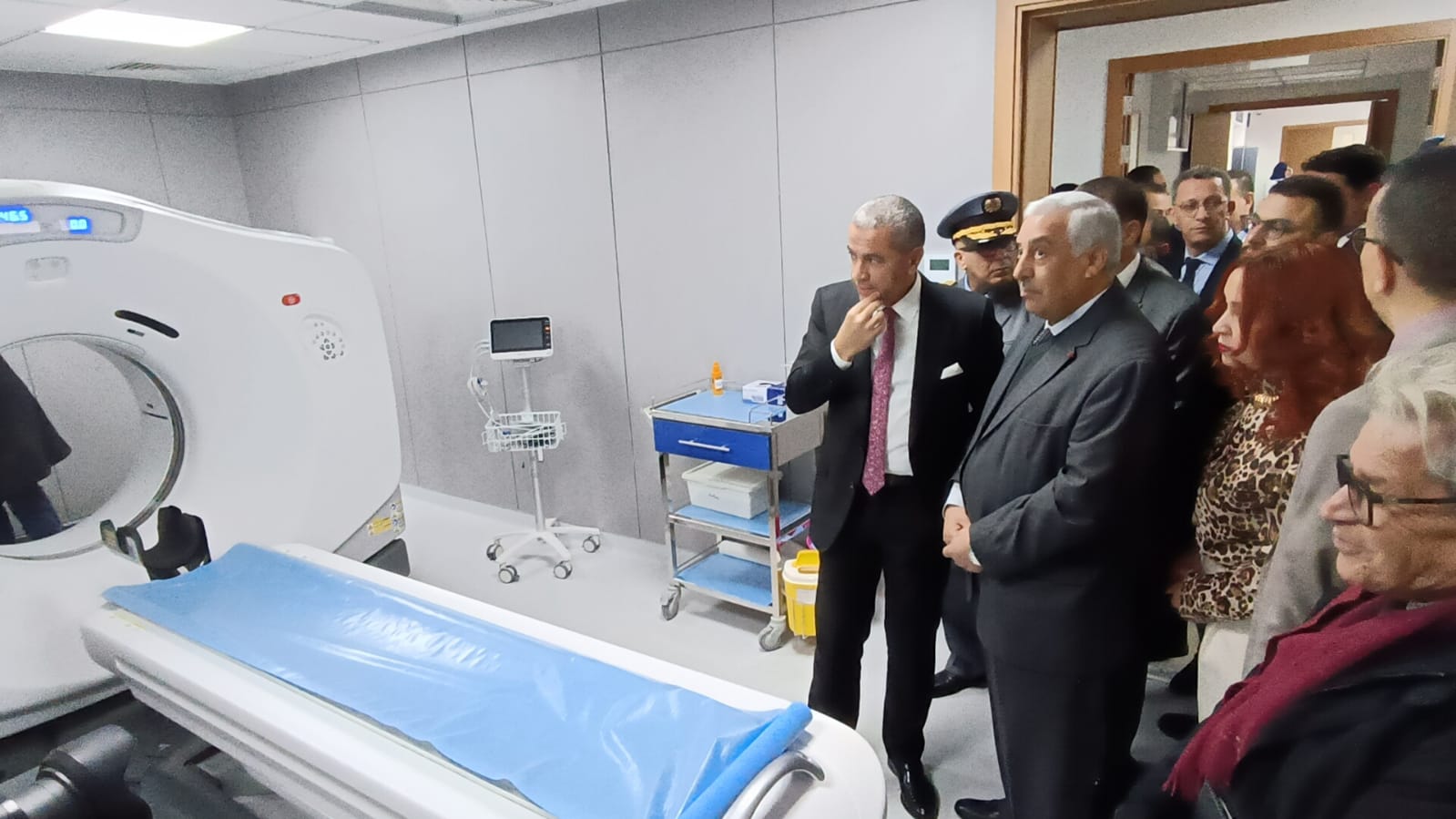 السيد عبد الغني الصبار عامل عمالة مكناس والمدير العام لمجموعة أكديطال، رشدي طالب، يفتتحان مصحة أكديطال الخاصة مكناس السيد عبد الغني الصبار عامل عمالة مكناس والمدير العام لمجموعة أكديطال، رشدي طالب، يفتتحان مصحة أكديطال الخاصة مكناس