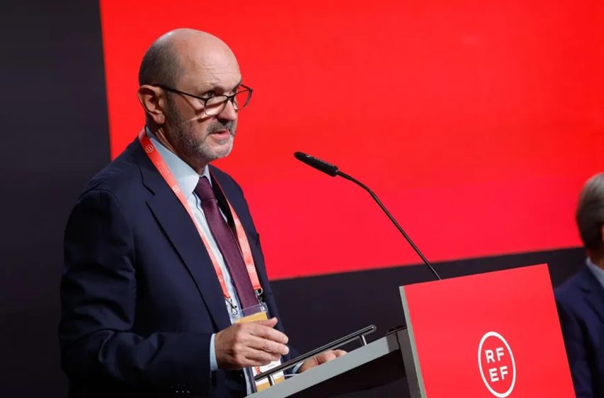 انتخاب رافايل لوسان رئيسا جديدا للاتحاد الإسباني لكرة القدم انتخاب رافايل لوسان رئيسا جديدا للاتحاد الإسباني لكرة القدم