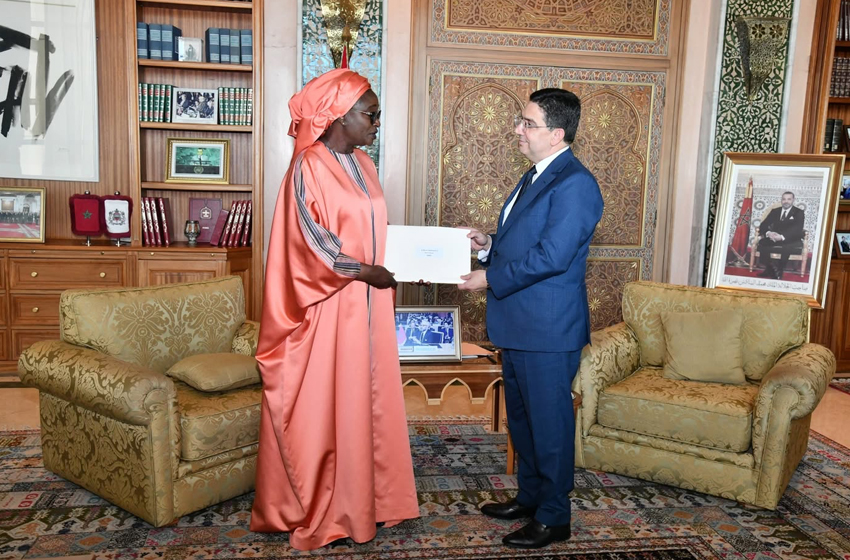 السيد بوريطة يستقبل وزيرة الخارجية السنغالية حاملة رسالة خطية إلى جلالة الملك من رئيس السنغال السيد بوريطة يستقبل وزيرة الخارجية السنغالية حاملة رسالة خطية إلى جلالة الملك من رئيس السنغال