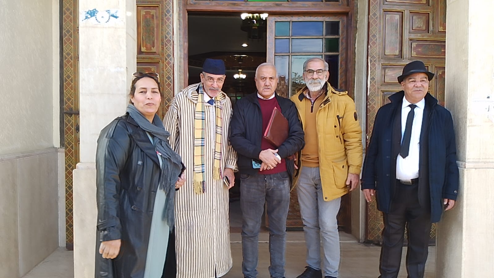 جمعية أسوار العاصمة الإسماعيلية بمكناس تنظم أمسية شعرية احتفاء باليوم العالمي للغة العربية. جمعية أسوار العاصمة الإسماعيلية بمكناس تنظم أمسية شعرية احتفاء باليوم العالمي للغة العربية.