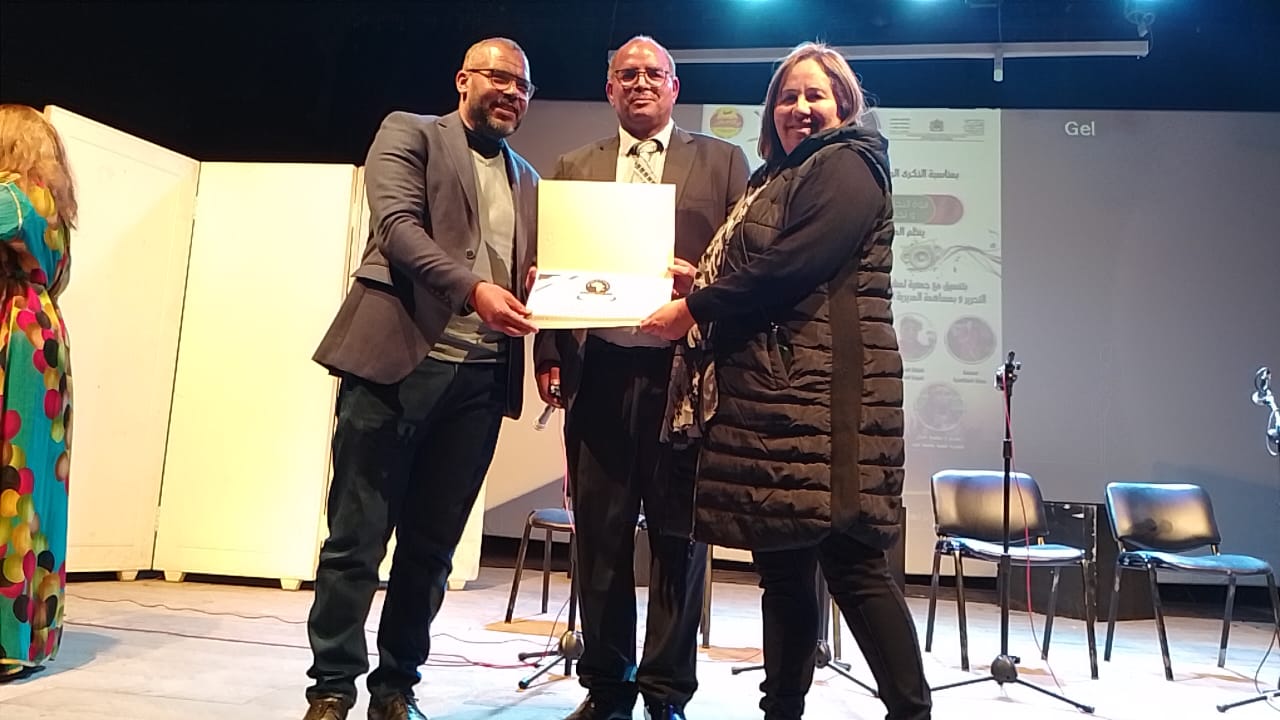 المنتدى المغربي الافريقي للتعاون الدولي ينظم حفلا فنيا بمناسبة الذكرى 81 لتقديم وثيقة المطالبة بالاستقلال المنتدى المغربي الافريقي للتعاون الدولي ينظم حفلا فنيا بمناسبة الذكرى 81 لتقديم وثيقة المطالبة بالاستقلال