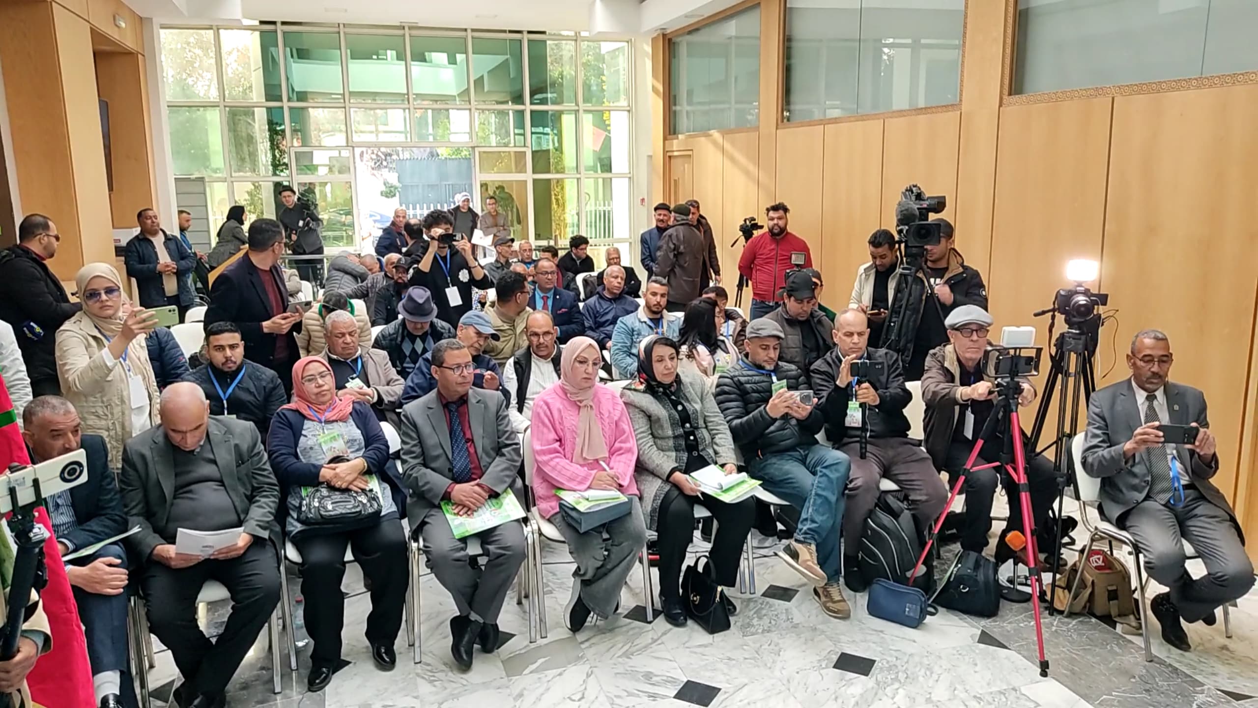 مكناس تحتضن الدورة 4 للمعرض الجهوي لمنتجات الاقتصاد الاجتماعي والتضامني من 31 يناير الى 7 فبراير 2025 مكناس تحتضن الدورة 4 للمعرض الجهوي لمنتجات الاقتصاد الاجتماعي والتضامني من 31 يناير الى 7 فبراير 2025