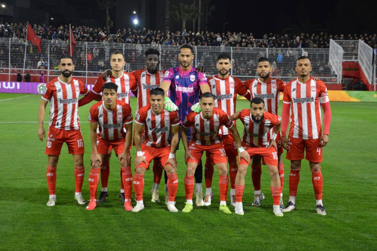 الكوديم يُضيعُ كسب نقاط الفوز ضد فريق اتحاد تواركة ويكتفي بتعادل سلبي الكوديم يُضيعُ كسب نقاط الفوز ضد فريق اتحاد تواركة ويكتفي بتعادل سلبي