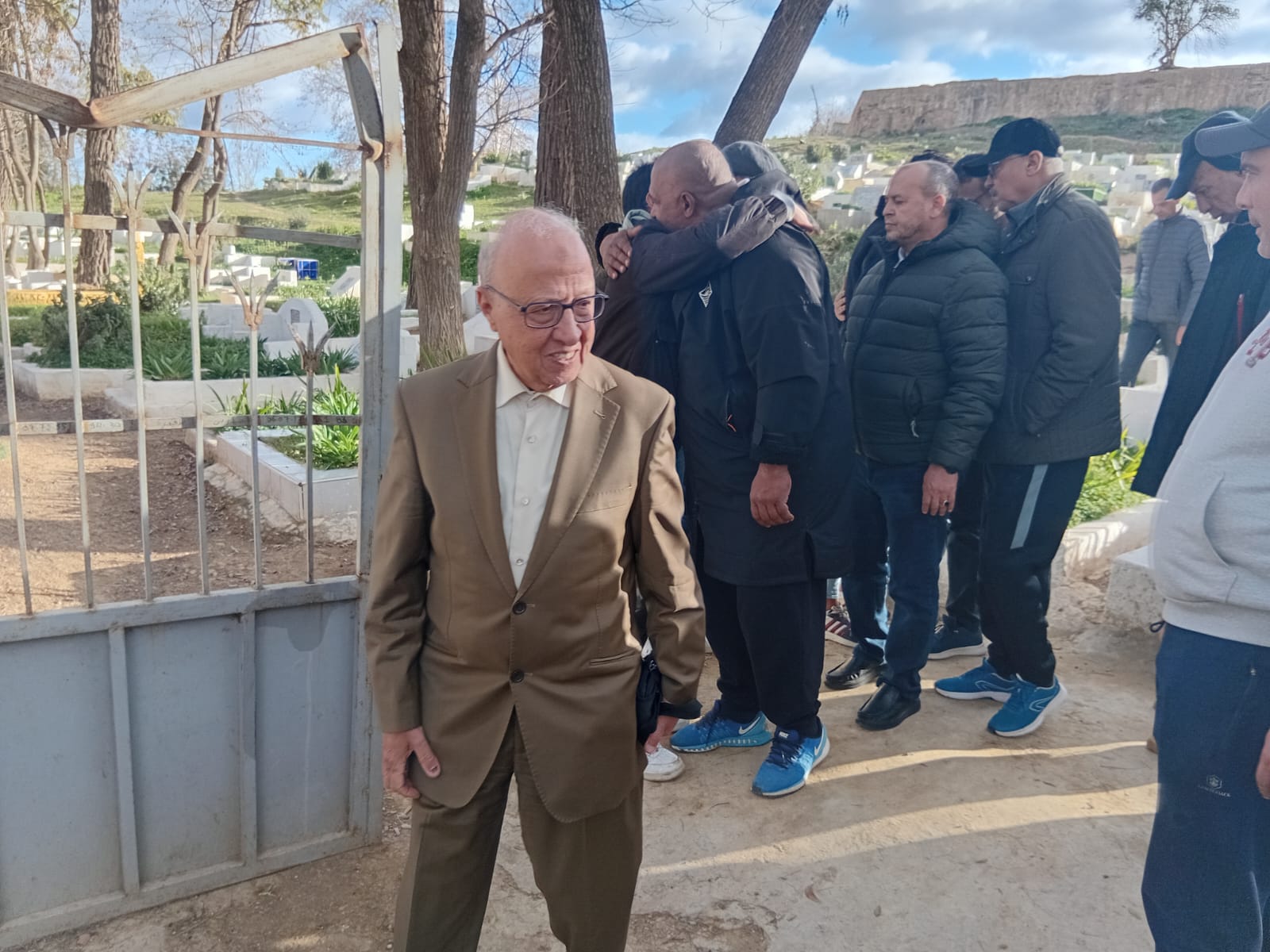 أسرة السباحة بمكناس تودع ادريس فونو أحد روادها الى دار البقاء أسرة السباحة بمكناس تودع ادريس فونو أحد روادها الى دار البقاء