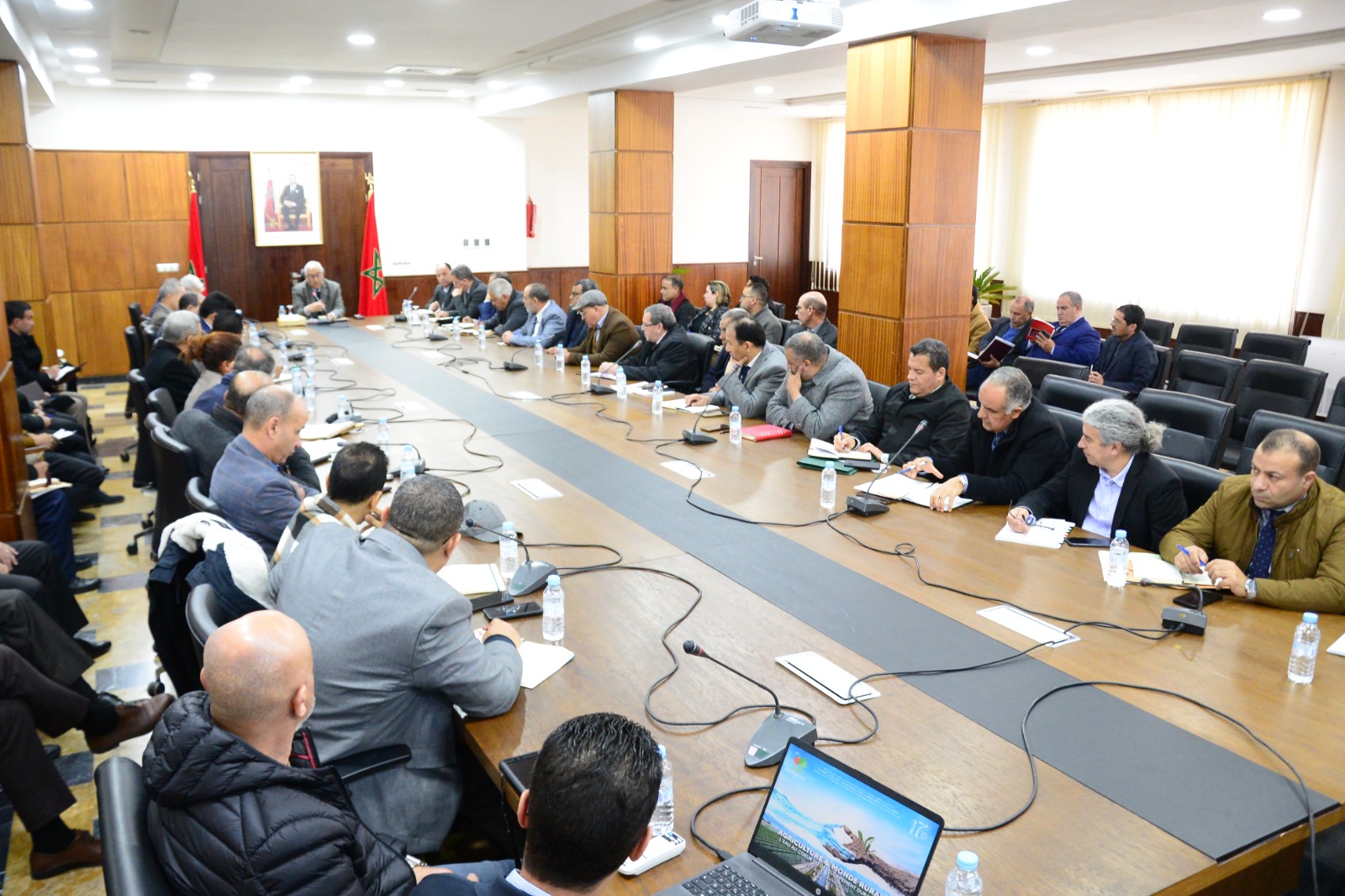 مكناس.. انعقاد اجتماع تحضيري للمعرض الدولي للفلاحة (بلاغ صحفي) مكناس.. انعقاد اجتماع تحضيري للمعرض الدولي للفلاحة (بلاغ صحفي)