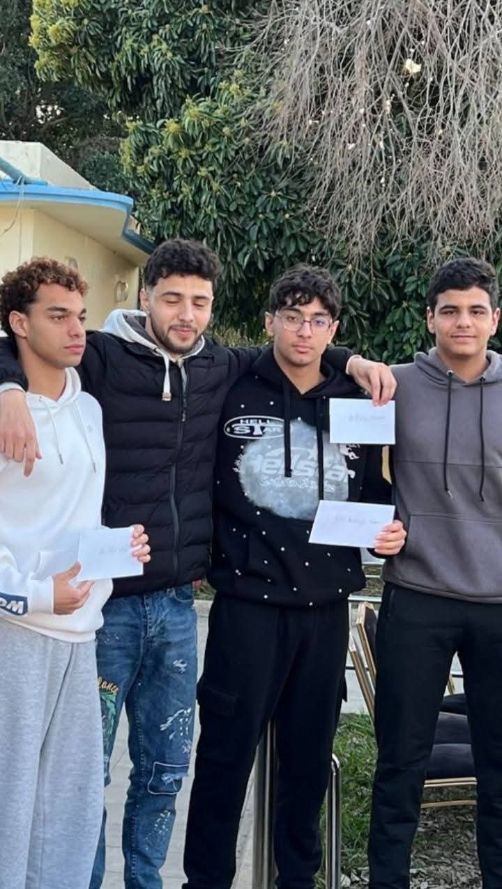 المكتب المديري لجمعية النادي الرياضي المكناسي يكافئ سباحي النادي تقديرا لإنجازاتهم في البطولة الشتوية . المكتب المديري لجمعية النادي الرياضي المكناسي يكافئ سباحي النادي تقديرا لإنجازاتهم في البطولة الشتوية .