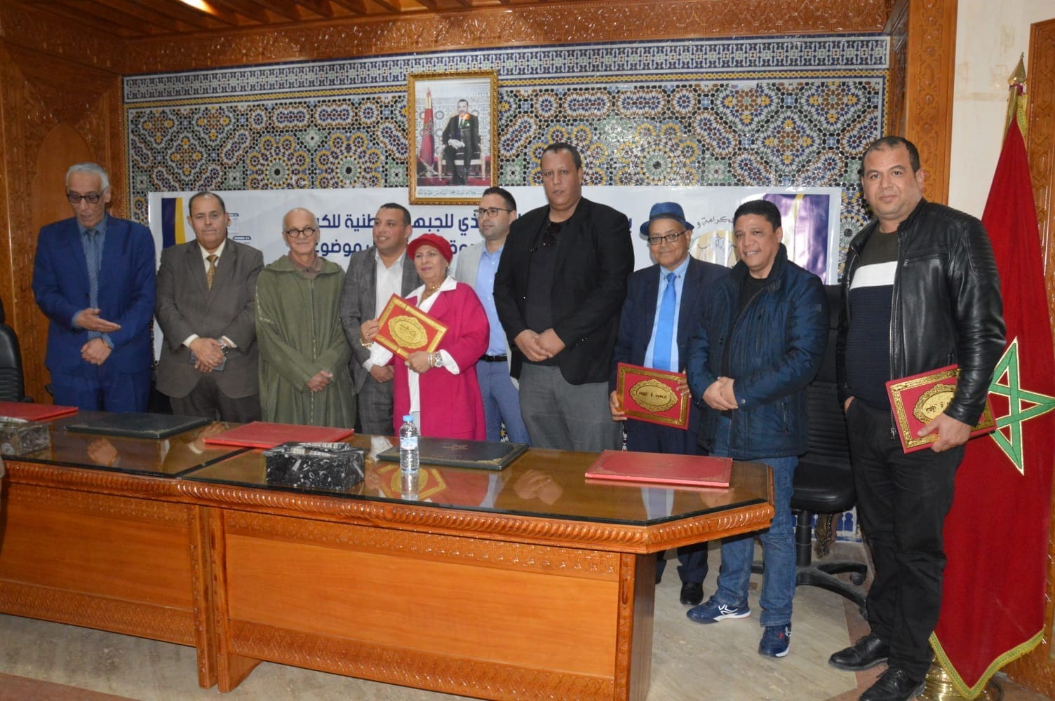 الدعوة بمكناس لتعزيز الترسانة القانونية للحد من ظاهرة التشهير والابتزاز الإليكتروني الدعوة بمكناس لتعزيز الترسانة القانونية للحد من ظاهرة التشهير والابتزاز الإليكتروني