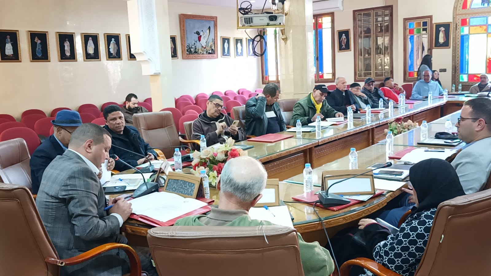 الدعوة بمكناس لتعزيز الترسانة القانونية للحد من ظاهرة التشهير والابتزاز الإليكتروني الدعوة بمكناس لتعزيز الترسانة القانونية للحد من ظاهرة التشهير والابتزاز الإليكتروني