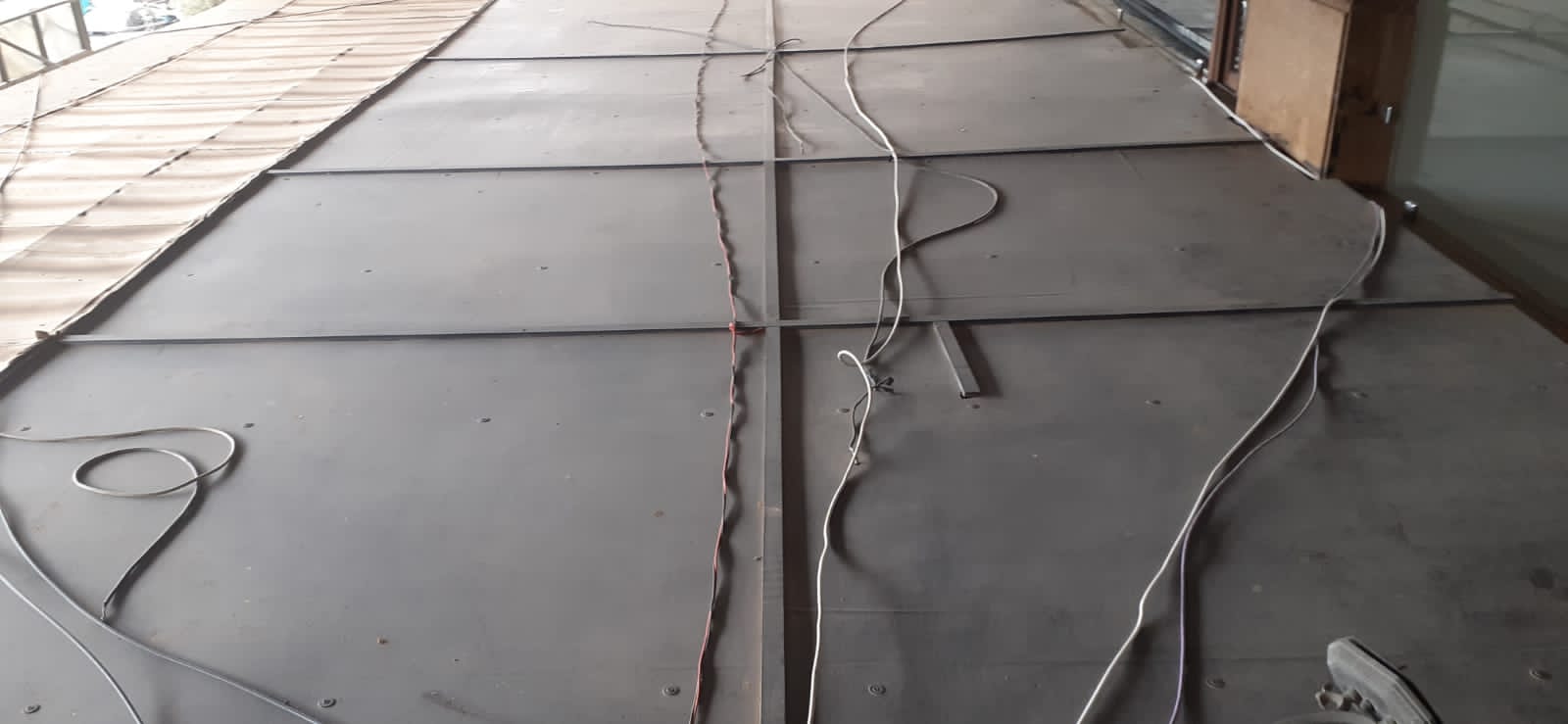 إقامة بالمدينة الجديدة تتواجد بساحة الوحدة الإفريقية تشتكي من مقهى تحتل عموم ممر الراجلين. إقامة بالمدينة الجديدة تتواجد بساحة الوحدة الإفريقية تشتكي من مقهى تحتل عموم ممر الراجلين.