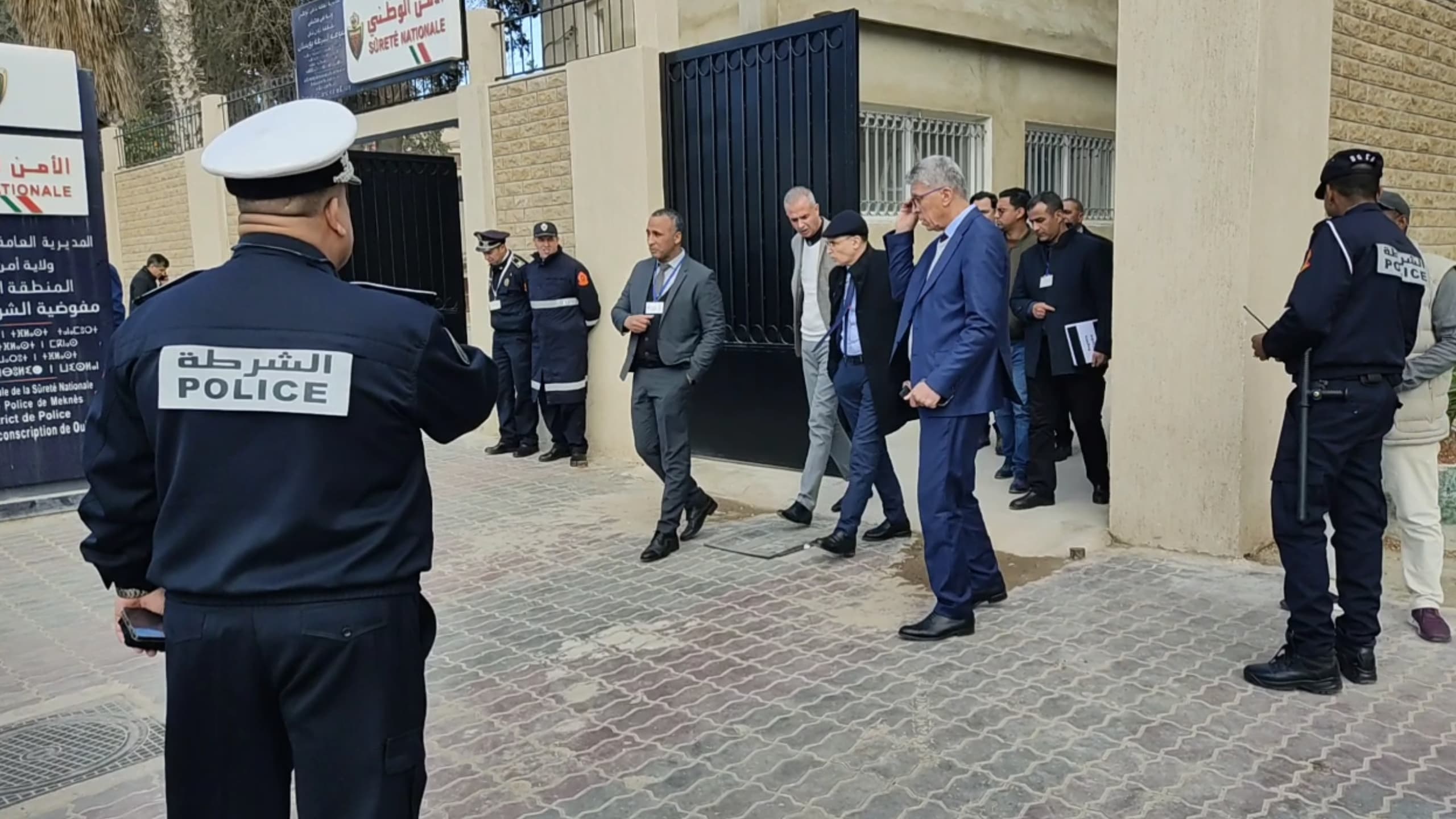 زيارة مباركة للسيد والي ولاية الأمن الوطني بمكناس ونائبه لويسلان بعد زوال يومه الاثتين 17 مارس زيارة مباركة للسيد والي ولاية الأمن الوطني بمكناس ونائبه لويسلان بعد زوال يومه الاثتين 17 مارس
