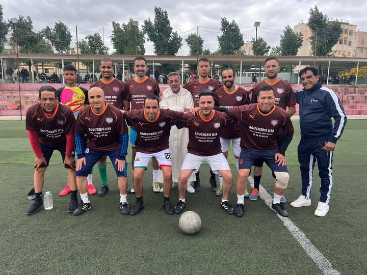 تكريم اللاعب حميد الملقب تكريم اللاعب حميد الملقب