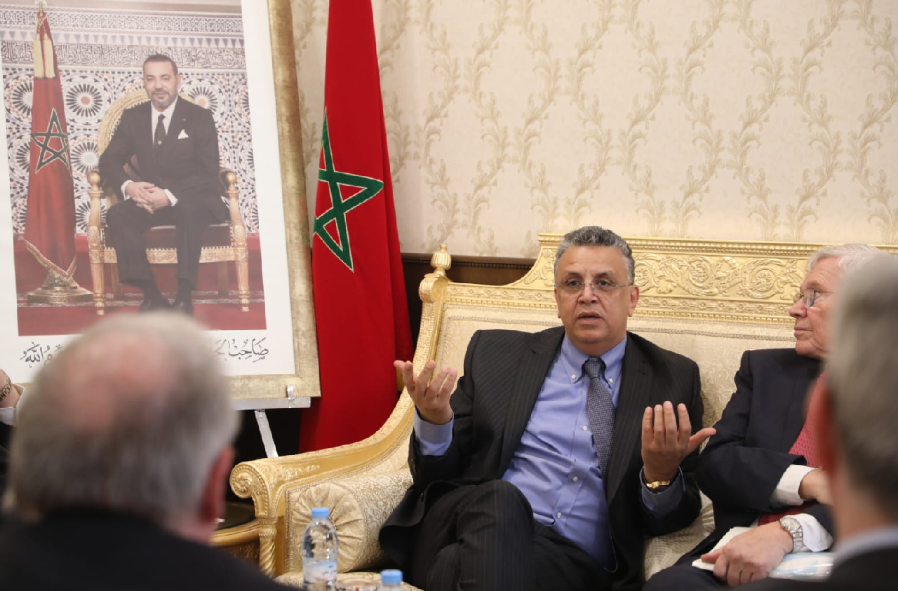 التعاون بين الموثقين المغاربة والفرنسيين محور مباحثات السيد وهبي مع أعضاء بالمعهد الدولي لتاريخ التوثيق