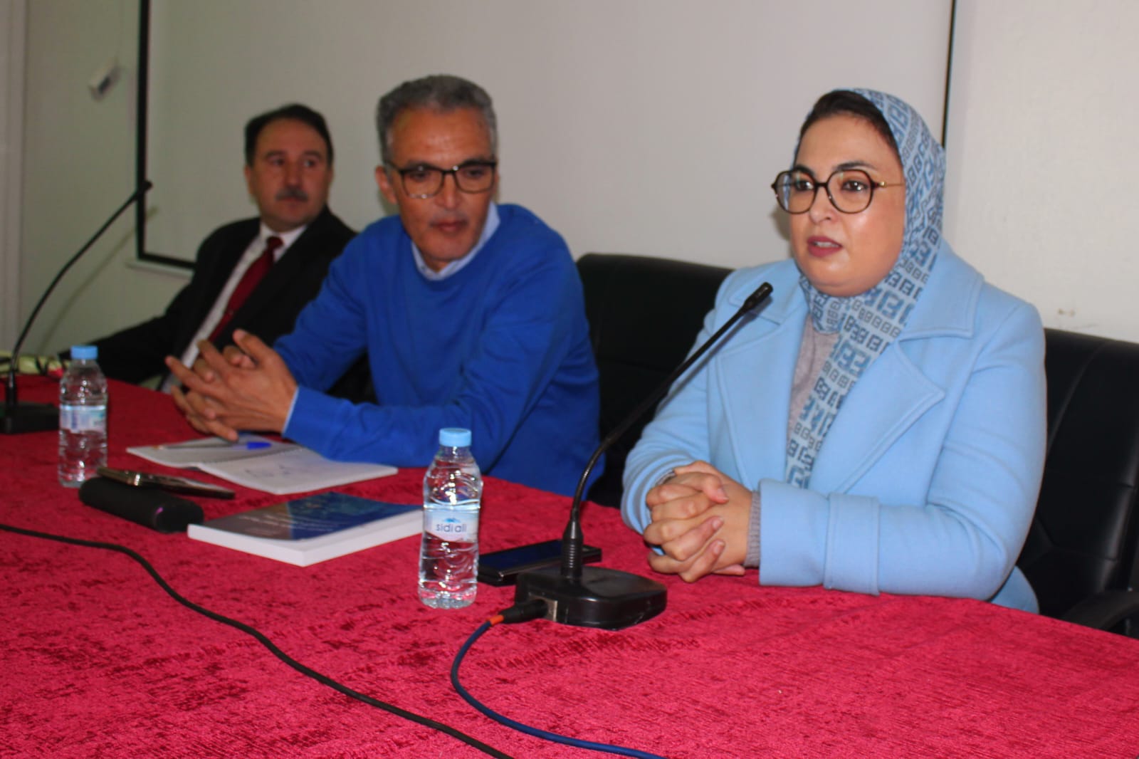 الخميسات.. ندوة علمية تُرسّخ مفاهيم التربية البيئية بالمدرسة العمومية الخميسات.. ندوة علمية تُرسّخ مفاهيم التربية البيئية بالمدرسة العمومية