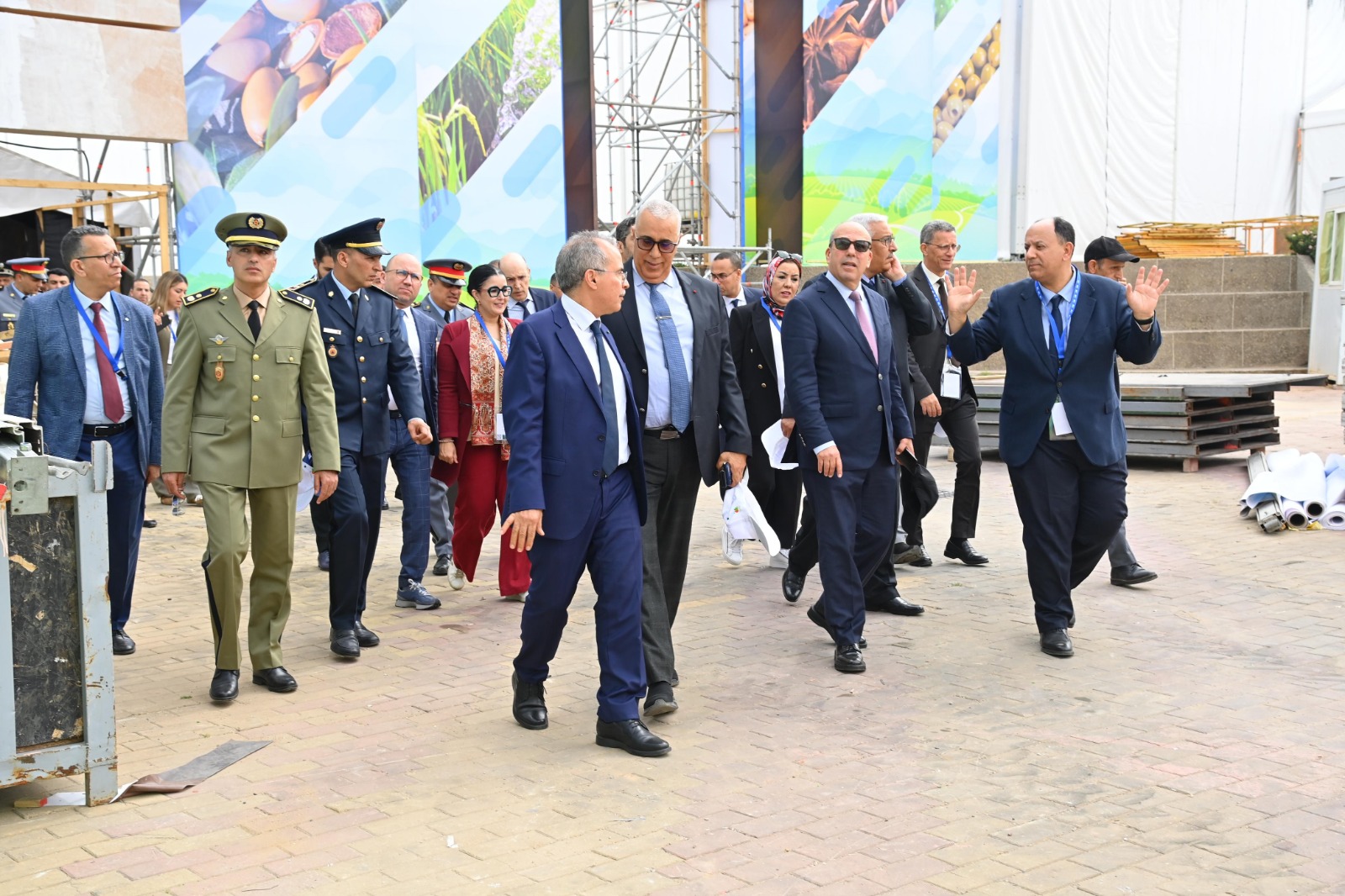 الوزير أحمد بواري يقوم بزيارة ورش تهيئة موقع المعرض الدولي للفلاحة بمكناس الوزير أحمد بواري يقوم بزيارة ورش تهيئة موقع المعرض الدولي للفلاحة بمكناس