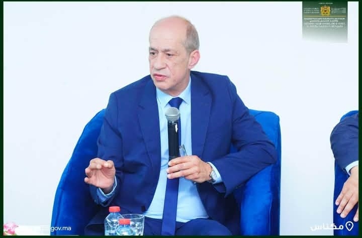 كاتب الدولة المكلف بالصناعة التقليدية والاقتصاد الاجتماعي والتضامني يعقد بمكناس لقاءا تواصليا لتدارس سبل النهوض بقطاع الصناعة التقليدية