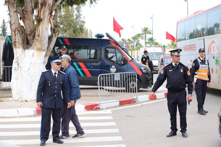 التنويه بالمجهودات الجبارة التي بذلها السادة الأشراف رجال ونساء الأمن الوطني بمكناس خلال افتتاح الملتقى الدولي للفلاحة بالمغرب في دورته 17 بمكناس، تعتبر واجبًا وطنيًا واعترافًا بتضحياتهم وجهودهم المخلصة في خدمة المجتمع.
