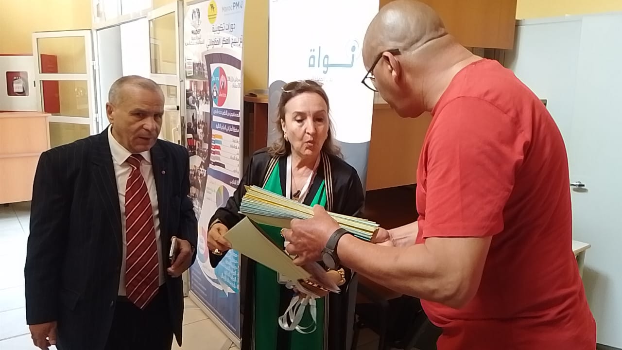 مكناس الفيدرالية الإقليمية لجمعيات الآباء والامهات وأولياء الامور بمكناس تحتفي بنساءها وتكرم اطرها ووجوه اعلامية بمناسبة عيد الام والمرأة بمركز النسيج الجمعوي حمرية. مكناس الفيدرالية الإقليمية لجمعيات الآباء والامهات وأولياء الامور بمكناس تحتفي بنساءها وتكرم اطرها ووجوه اعلامية بمناسبة عيد الام والمرأة بمركز النسيج الجمعوي حمرية.