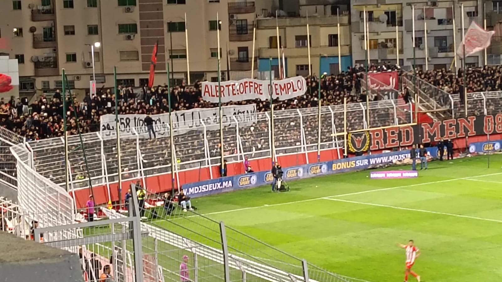 بلا مباراة السد: الكوديم حقق الأهم والبقاء في البطولة الاحترافية (إنوي) القسم الأول. بلا مباراة السد: الكوديم حقق الأهم والبقاء في البطولة الاحترافية (إنوي) القسم الأول.