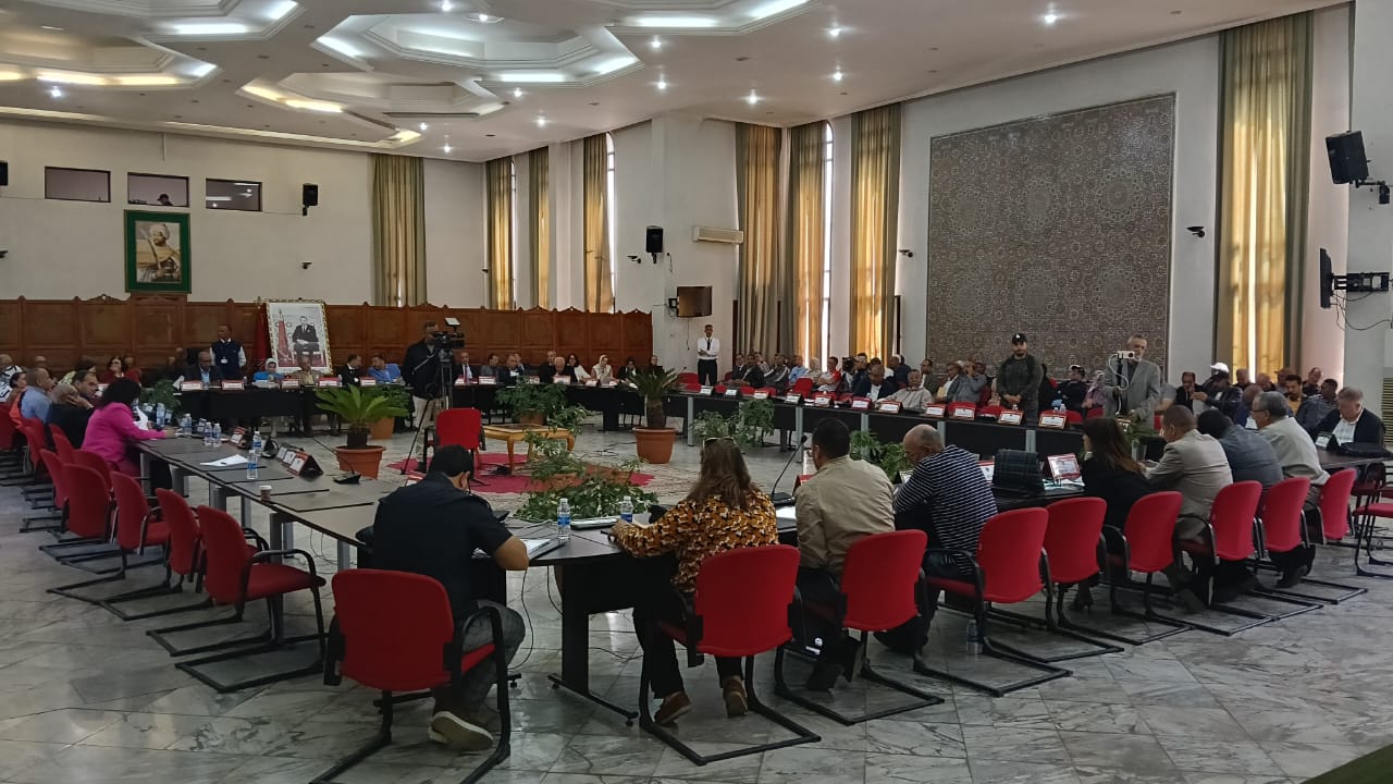 مجلس جماعة مكناس والغيابات عن حضور دورة ماي 2025 وأداء المهام الدستورية التمثيلية !!! مجلس جماعة مكناس والغيابات عن حضور دورة ماي 2025 وأداء المهام الدستورية التمثيلية !!!