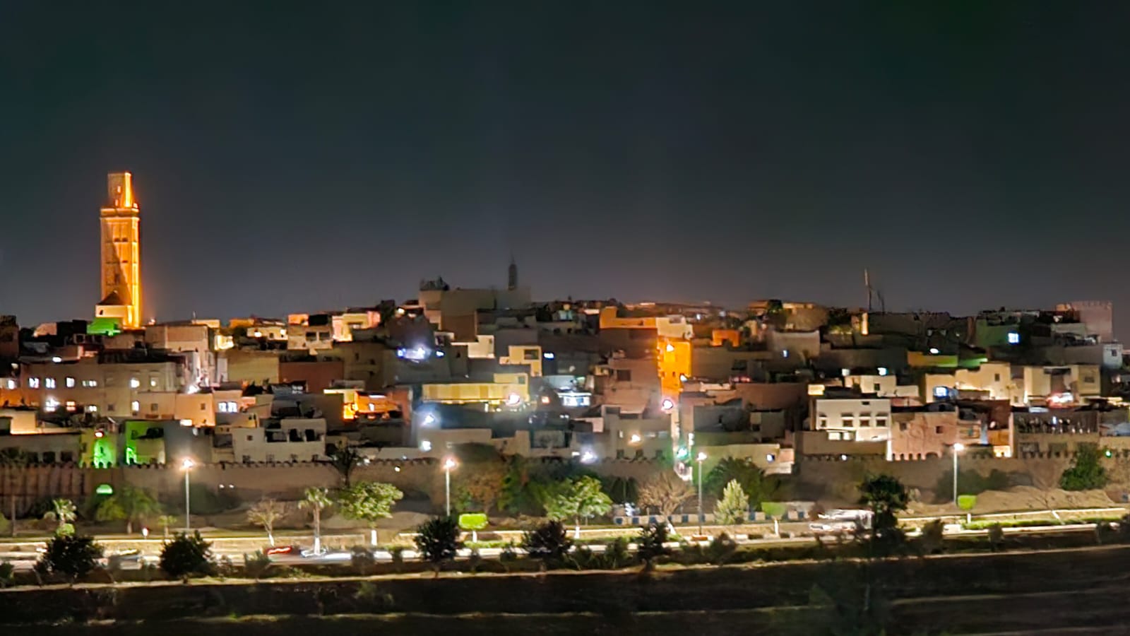 مكناس: الثابت فيما ورد من الرد الثلاثي الحاسم على رضوان الرمضاني ومن معه. مكناس: الثابت فيما ورد من الرد الثلاثي الحاسم على رضوان الرمضاني ومن معه.