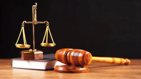 قضاء مدينة مكناس يحقق مع عصابة إجرامية نصبت على العشرات في ملايين الدراهم