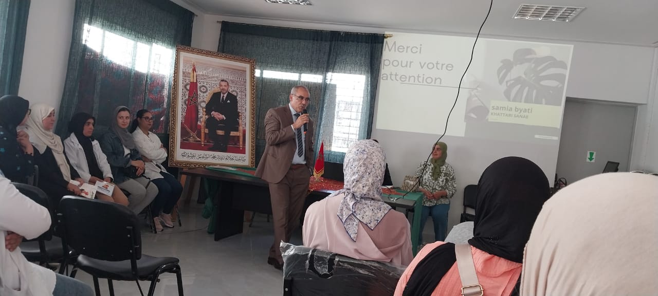 المركب الاجتماعي التربوي والرياضي رياض الزيتون ينظم لقاء تواصلي تخليدا للذكرى العشرون لانطلاق المبادرة الوطنية للتنمية البشرية المركب الاجتماعي التربوي والرياضي رياض الزيتون ينظم لقاء تواصلي تخليدا للذكرى العشرون لانطلاق المبادرة الوطنية للتنمية البشرية