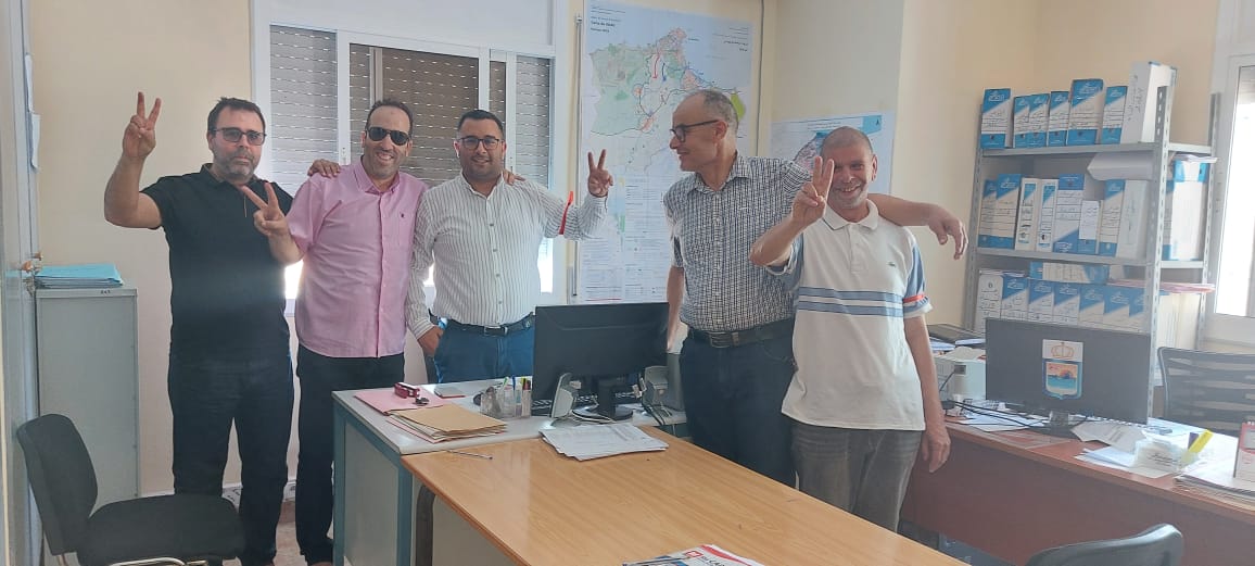 وفد من المكتب الإقليمي للجامعة يزور فرع آيت يوسف وعلي تضامنًا مع معركته النضالية