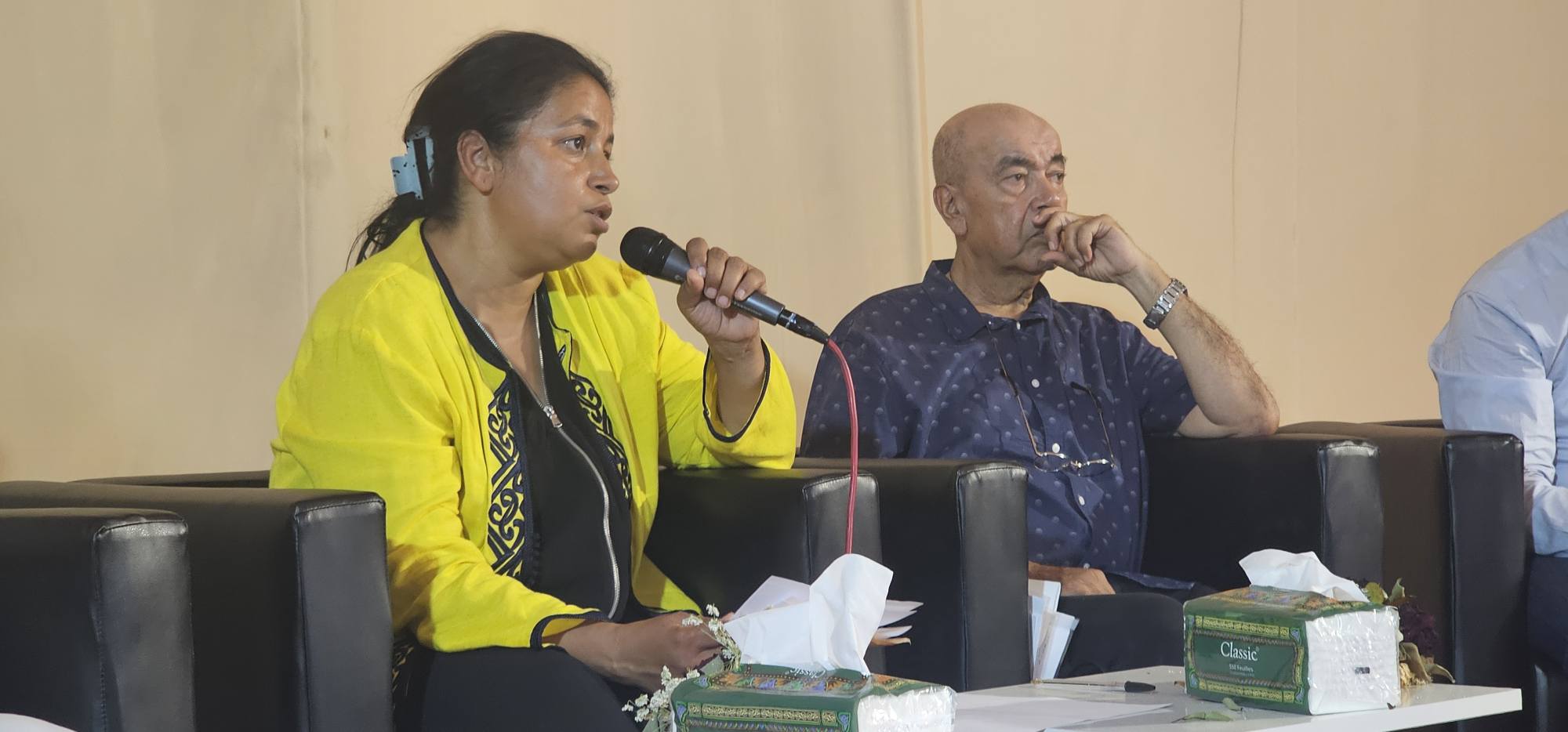 مداخلات تستقصي في المنتدى الحواري لدار الشعر بمراكش  