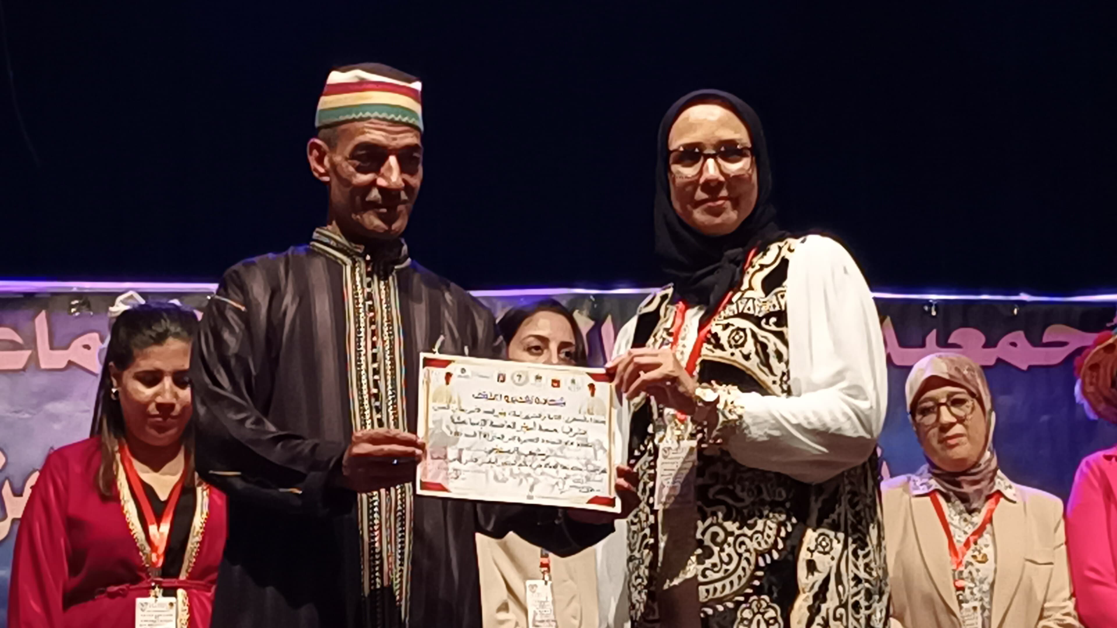 الملتقى الوطني الثاني للفنون الشعبية والتشكيلية بمكناس يومي 31ماي و فاتح يونيو 2025 الملتقى الوطني الثاني للفنون الشعبية والتشكيلية بمكناس يومي 31ماي و فاتح يونيو 2025