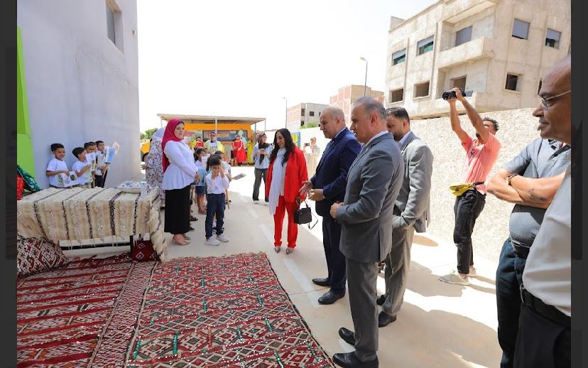 سفيرة الوحدة الترابية و المديرة التربوية لمجموعة مدارس لافوندسيون وسعادة سفير جمهورية العراق السيد عماد مرزا وسعادة سفير جمهورية مصر العربية السيد احمد نهاد عبد اللطيف وعمداء الجامعات و اكادميين ودكاترة وباحثين ، يفتتحون ملتقى لافوندسيون للتربية البيئية والتنمية المستدامة في دورته الثالثة سفيرة الوحدة الترابية و المديرة التربوية لمجموعة مدارس لافوندسيون وسعادة سفير جمهورية العراق السيد عماد مرزا وسعادة سفير جمهورية مصر العربية السيد احمد نهاد عبد اللطيف وعمداء الجامعات و اكادميين ودكاترة وباحثين ، يفتتحون ملتقى لافوندسيون للتربية البيئية والتنمية المستدامة في دورته الثالثة