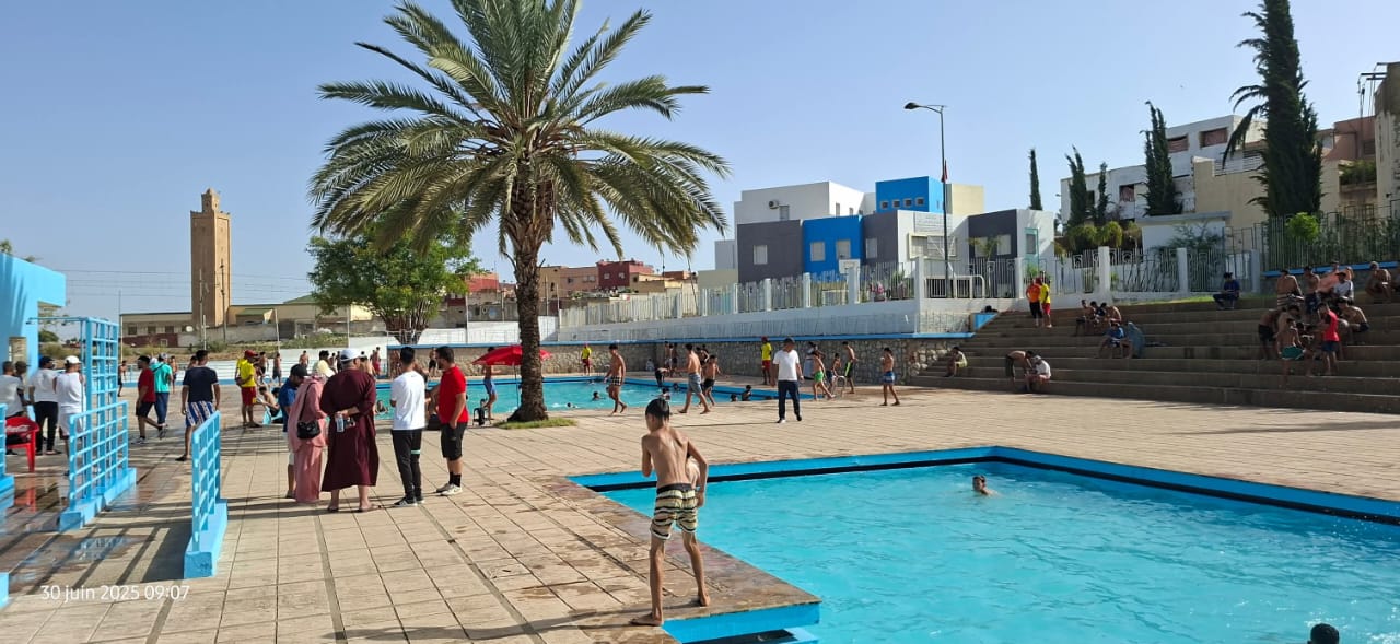 نجاح مجلس جماعة مكناس في فتح مسبحي 20 غشت والمسبح البلدي 1 بوعماير صباح يوم 14 و 30 يونيو الجاري2025 نجاح مجلس جماعة مكناس في فتح مسبحي 20 غشت والمسبح البلدي 1 بوعماير صباح يوم 14 و 30 يونيو الجاري2025