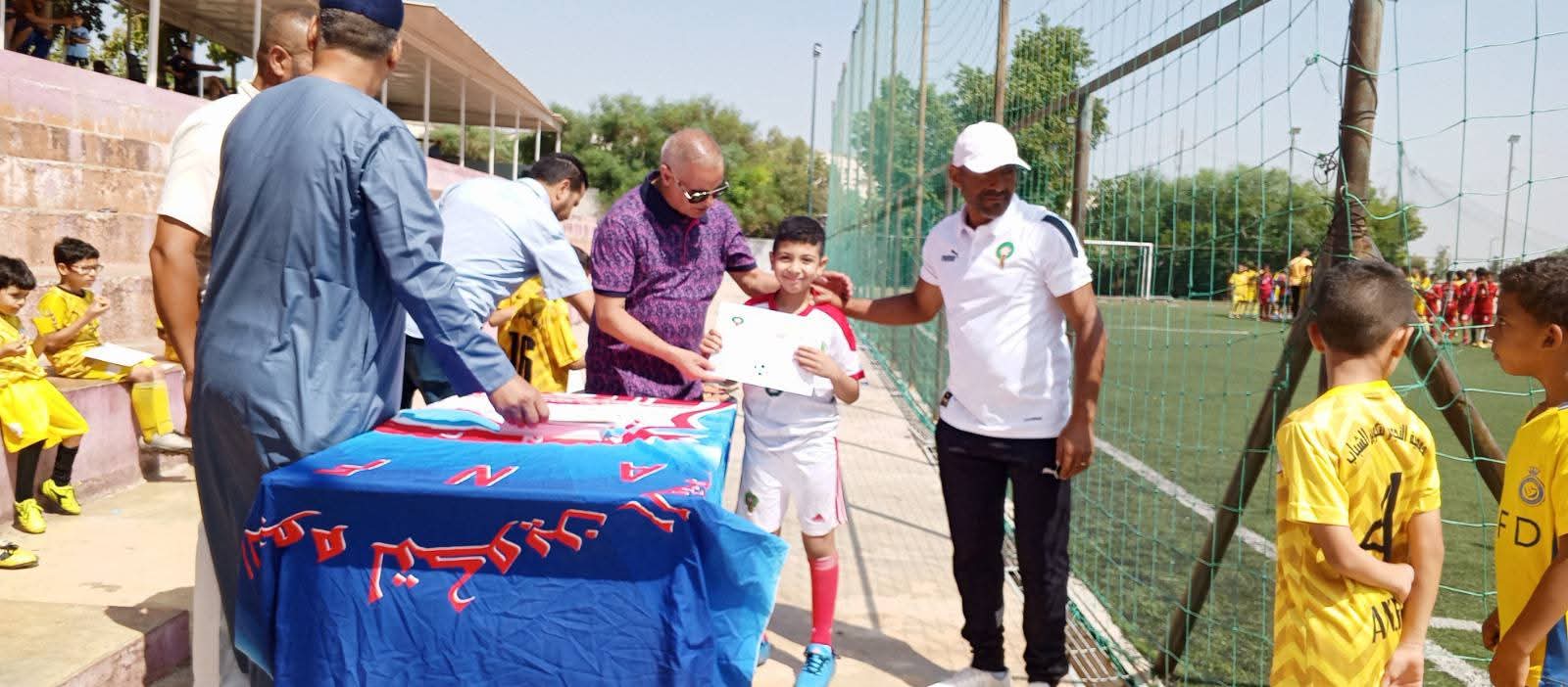 حفل اختتام الموسم الرياضي الكروي لجمعية النجوم لتكوين الشباب حفل اختتام الموسم الرياضي الكروي لجمعية النجوم لتكوين الشباب