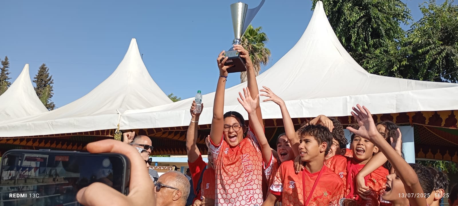 بمعنويات عالية، النادي المكناسي للسباحة يواصل استعداداته للبطولة الوطنية الصيفية    كروم: الرهان معقود على الاستثمار في الجيل الصاعد