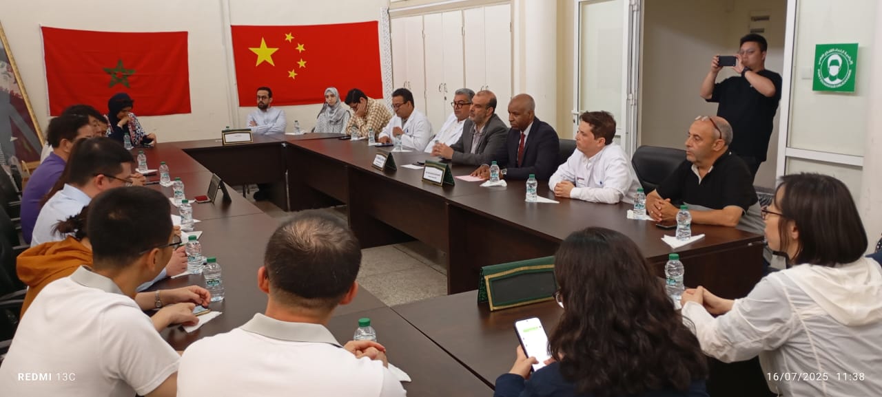 مستشفى محمد الخامس بمكناس يكرّم وفدًا طبيًا صينيًا في ذكرى نصف قرن من الشراكة مستشفى محمد الخامس بمكناس يكرّم وفدًا طبيًا صينيًا في ذكرى نصف قرن من الشراكة