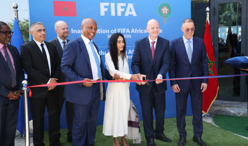 سلا.. افتتاح مكتب الاتحاد الدولي لكرة القدم في إفريقيا بمركب محمد السادس لكرة القدم سلا.. افتتاح مكتب الاتحاد الدولي لكرة القدم في إفريقيا بمركب محمد السادس لكرة القدم