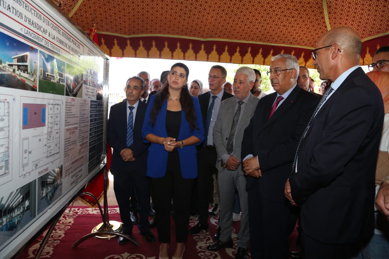 عمالة مكناس .. تدشين مشاريع تنموية بمناسبة تخليد الذكرى الـ26 عيد العرش المجيد عمالة مكناس .. تدشين مشاريع تنموية بمناسبة تخليد الذكرى الـ26 عيد العرش المجيد