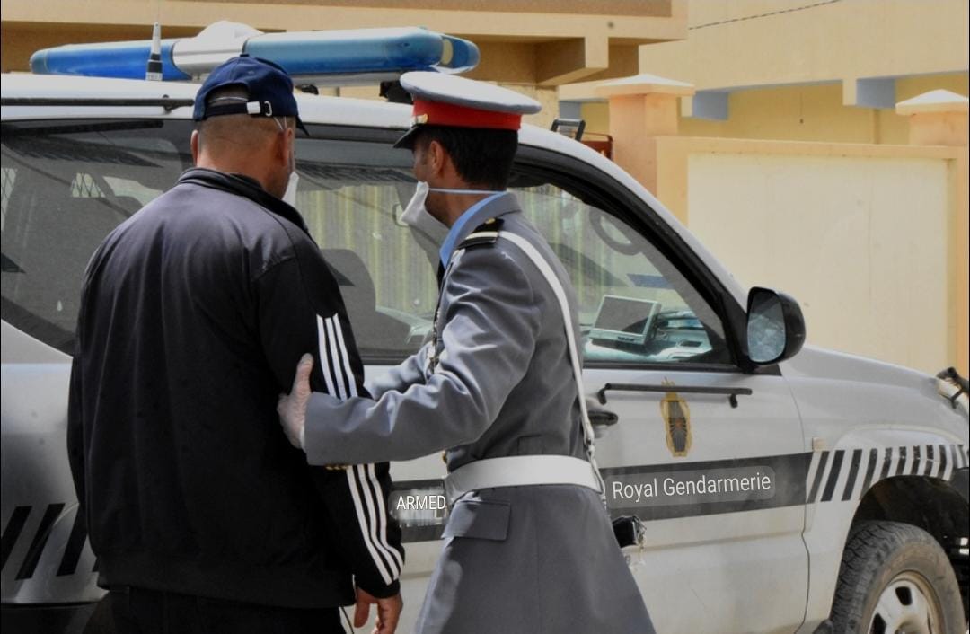 الدرك الملكي يشن حملة أمنية على شاطئ تلايوسف لمكافحة استهلاك الدرك الملكي يشن حملة أمنية على شاطئ تلايوسف لمكافحة استهلاك