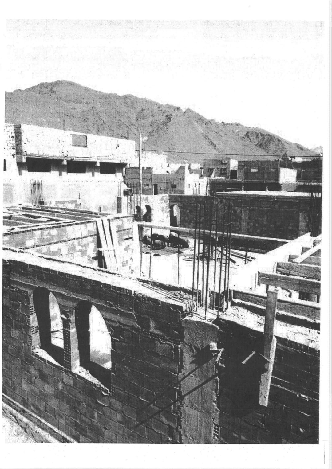 مشروع بناء يتحول إلى مأساة إدارية منذ 1975.. ورثة يطالبون بإنصافهم في بوعرفة مشروع بناء يتحول إلى مأساة إدارية منذ 1975.. ورثة يطالبون بإنصافهم في بوعرفة