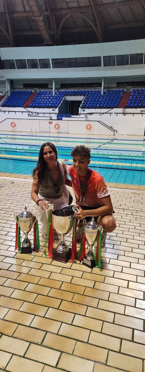 سباحو جمعية النادي الرياضي المكناسي يحصدون المجد بثلاث كؤوس في بطولة المغرب بالدار البيضاء سباحو جمعية النادي الرياضي المكناسي يحصدون المجد بثلاث كؤوس في بطولة المغرب بالدار البيضاء