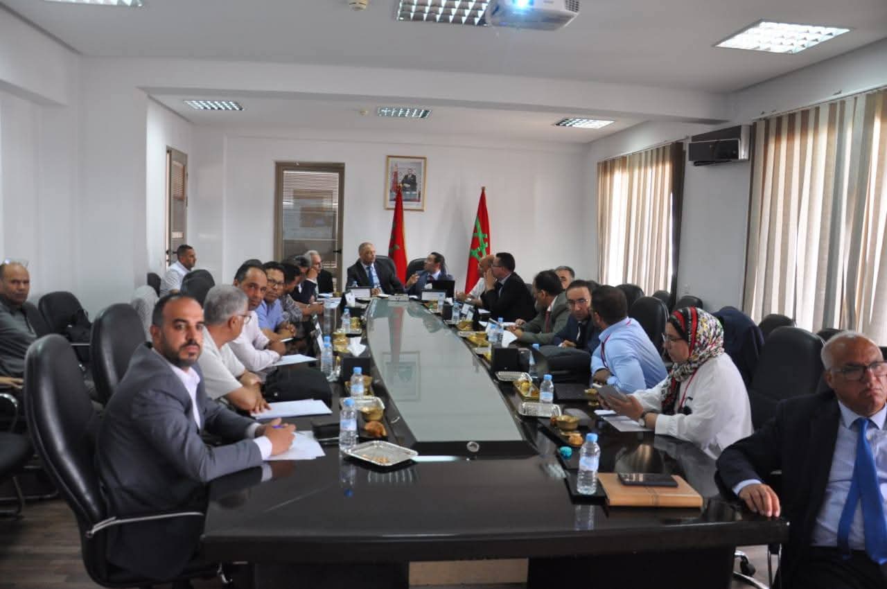 اجتماع استتنائي لرئيس مجموع الجماعات الترابية للتوزيع فاس مكناس مع الشركة الجهوية متعددة الخدمات فاس مكناس اجتماع استتنائي لرئيس مجموع الجماعات الترابية للتوزيع فاس مكناس مع الشركة الجهوية متعددة الخدمات فاس مكناس