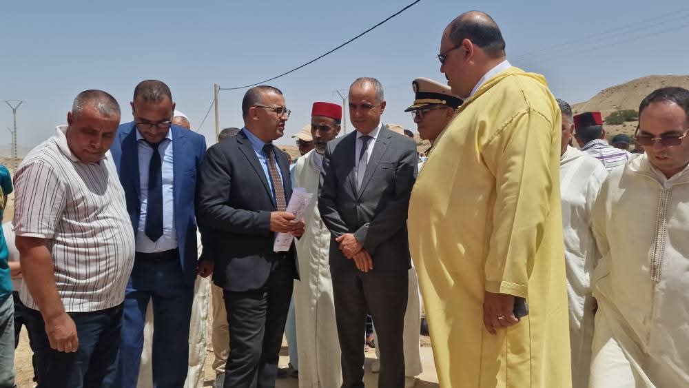 في إطار التدشينات التي قام بها السيد عامل إقليم جرسيف بجماعة مزكيتام، تم إعطاء الانطلاقة الفعلية لتزويد مجموعة من الدواوير بالماء الشروب في إطار التدشينات التي قام بها السيد عامل إقليم جرسيف بجماعة مزكيتام، تم إعطاء الانطلاقة الفعلية لتزويد مجموعة من الدواوير بالماء الشروب