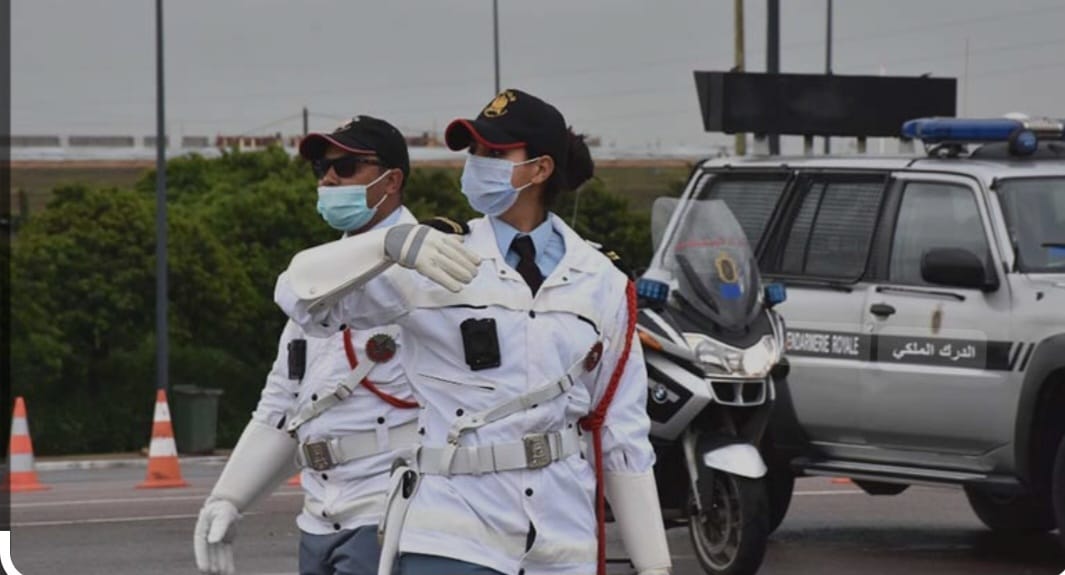 حملة الدرك الملكي في الحسيمة تعزيز الأمان على شاطئ تلايوسف