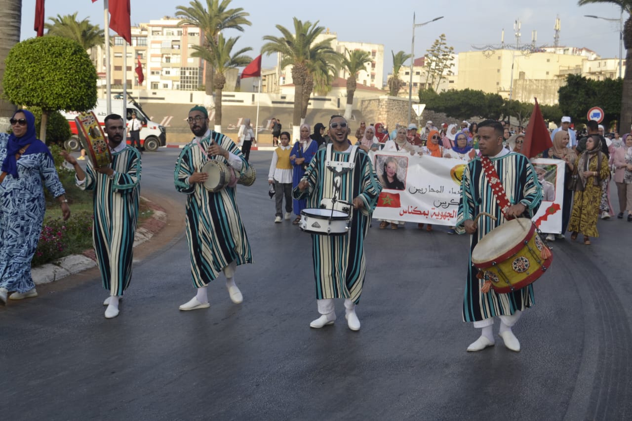 مكناس تحتضن النسخة الاولى من كرنفال الولاء احتفاء بعيد العرش المجيد و عيد الشباب مكناس تحتضن النسخة الاولى من كرنفال الولاء احتفاء بعيد العرش المجيد و عيد الشباب