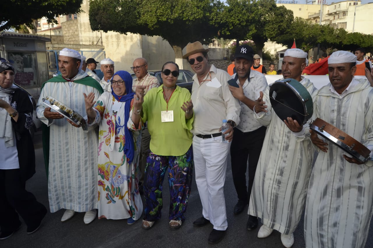 مكناس تحتضن النسخة الاولى من كرنفال الولاء احتفاء بعيد العرش المجيد و عيد الشباب مكناس تحتضن النسخة الاولى من كرنفال الولاء احتفاء بعيد العرش المجيد و عيد الشباب