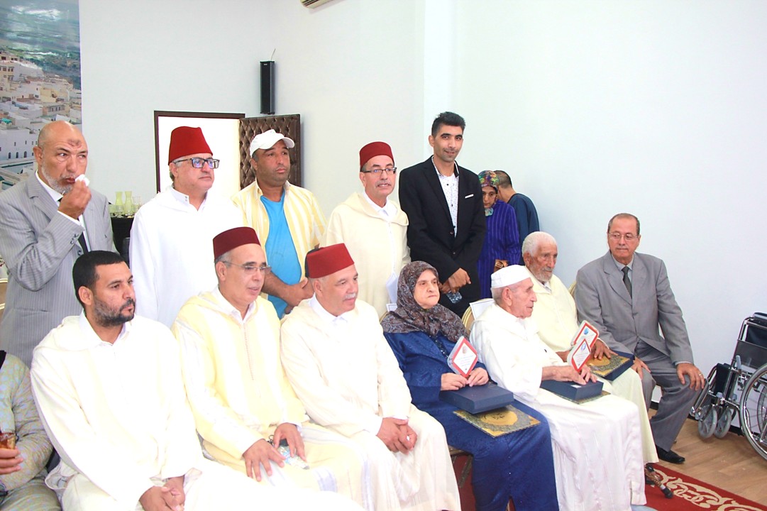 تكريم أبطال المقاومة وترميم مقبرة الشهداء بمولاي إدريس زرهون بحضور السيد عامل عمالة مكناس.