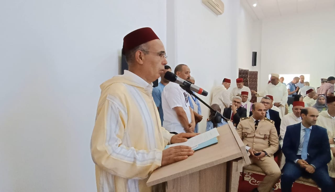 تكريم أبطال المقاومة وترميم مقبرة الشهداء بمولاي إدريس زرهون بحضور السيد عامل عمالة مكناس.