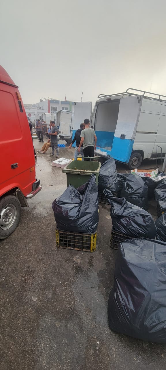 تلوث بيئي خطير يهدد ميناء الحسيمة وسط مطالب بالتدخل العاجل